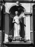 Sculptures in Venice 9, b/w, 30x40cm, 2014